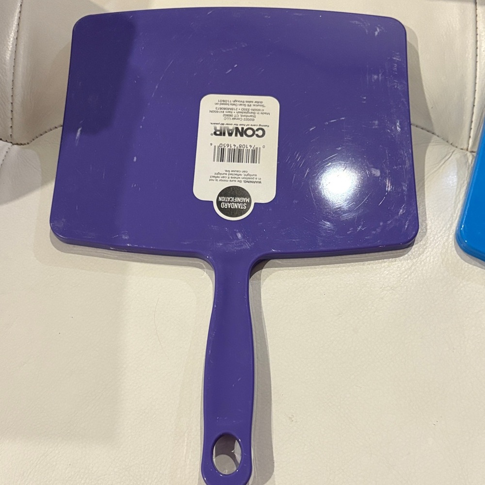 Conair 2 Handheld Mirrors in Purple and Blue - Picture 6 of 11